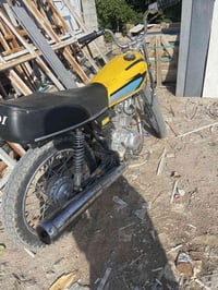 دراجه للبيع اوراق اوراق مكلف بنشر سعر دراجه ٢٥٠وبيه مجال قليل هاذه رقم...