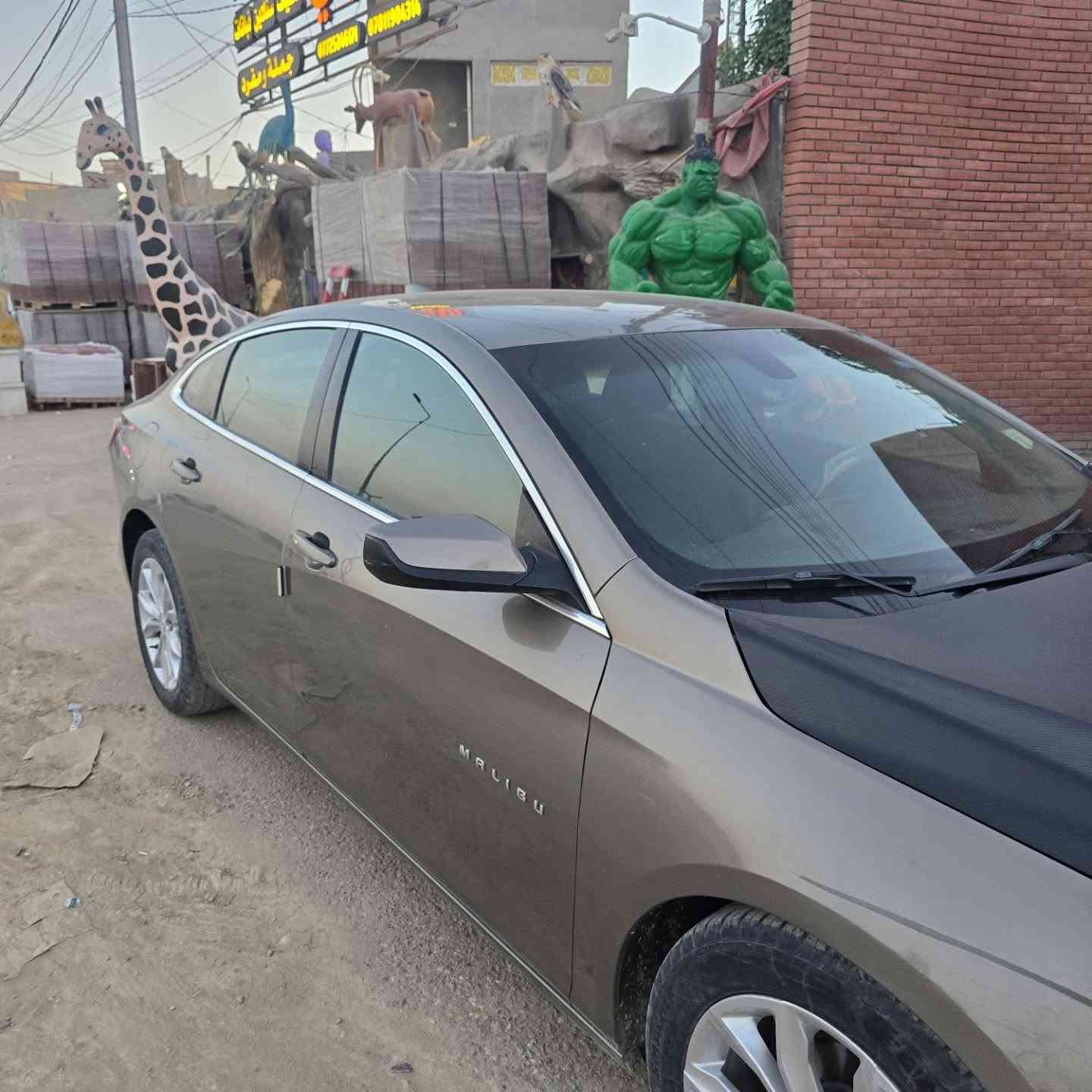شوفلرليت ماليبو LT
موديل 2020 
رقم بابل بسمي 
تبديل بنيد وبيها بارد بمقدمة الجاملغ 
فول تحكم ستيرن كامره دوارة كشن كهرباء تدفئة كشنات شاشه لمس وبيها بعد مواصفات 
سعرها مناسب علق بتم ويجيك سعرها 
مكانها مركز الحلة حي الصحة 
للتواصل 
***********
