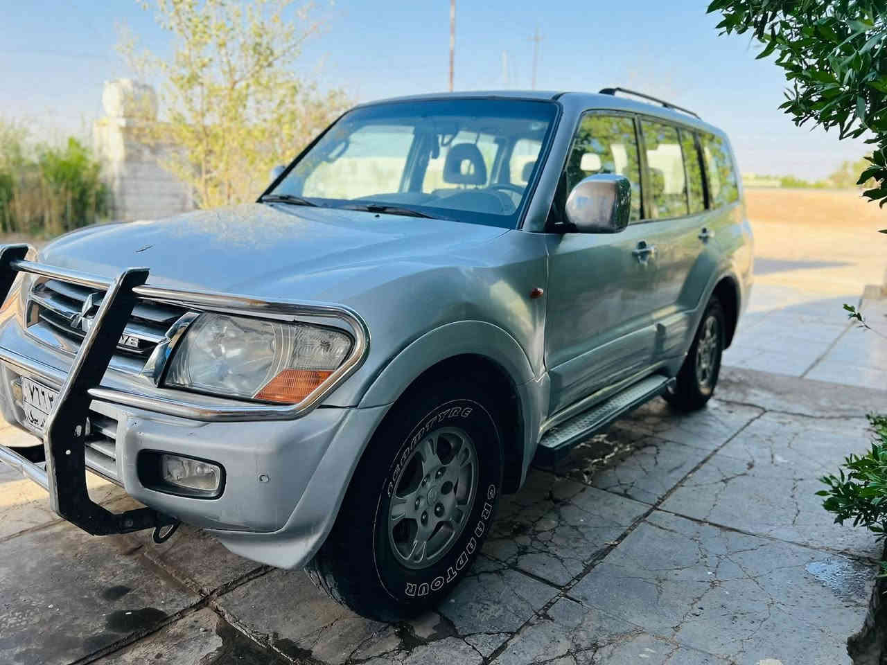 السلام عليكم باجيرو موديل 2002السياره7راكب محرك3000تبريد ثلج السياره تخم تاير جديد صدر خلفي كامل جديد محرك جديد كير ممتاز الرقم *********** السعر 73
