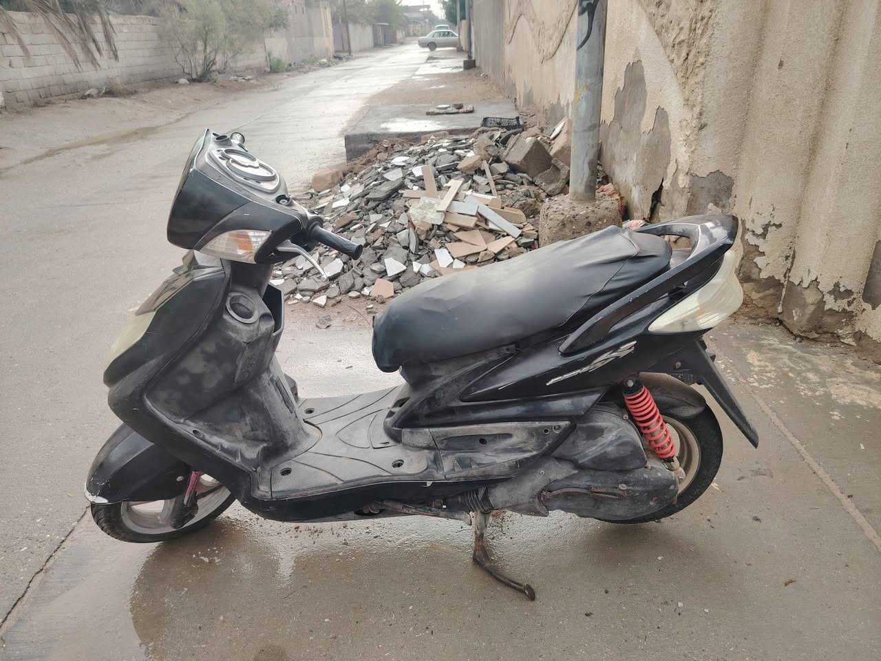 السلام عليكم سكنس فحل ياباني دراجه ما مفتوحه جيب فيتر وفحص دراجه بلاديه تخبل سعر 800 وبيها مجال  مكاني ابو الخصيب الاسمده شراي يجي وساب
***********
