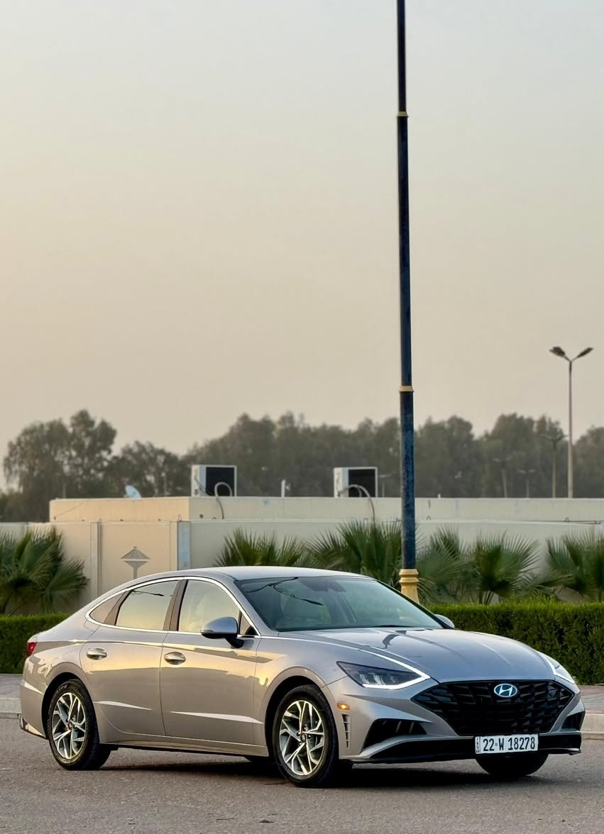 السلام عليكم 
سوناتا 2023 وارد امريكي 
حادثه جاملغ امامي فقط 
صبغ قطعه وحده بدون دواخل 
وبيه بارد بالباب الي وره الصدر مسحوب بي دي ار

-بصمة ابواب
-دخول ذكي 
-بصمة تشغيل 
-جنطه ذكيه
-لد نهاري 
-رادار 360 درجه 
-حساسات 
-توقف الي 
-اوتو هولد
-اربع انضمة قياده
-كير دكم
-نقطه عمياء
-قياده اليه
-تحديد مسار 
-مؤشر طرق
-داخل ابيض بلادي
-كشنات كهرباء
-كشنات تدفئه
-سايد بريك بصمه
-محرك 2.5 
السعر 175$ وبيه مجال بسيط
كير ومحرك كفاله برغي ممفتوح بيهم 
السياره جاهزه كير ومحرك وحداديه وتخم تاير وتدفئه وتبريد وشرط الفحص
السياره حلوه وناصبه وبالعافيه على الي ياخذها 💜
عنواني بغداد
الهاتف ***********
