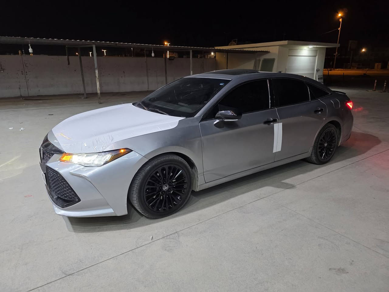 فرۆشتن و گۆڕینەوە
Toyota Avalon XLE 2019 
93.000 ✅    
تۆیۆتا ئــەڤـەلــۆن 
مۆدێــل 2019 

مواصــفـات امريكي  
  
بونيد و جاملغي بوياغه و شانصي به شه رت 
بەصمە و سڵایت،
ناو ره ش کوشن جلد شاشە و كاره با و هيتر 
و کامێرا
دوو کوشن کارەبا و هیتەر  
و خەتی جادە ڕاداری ئاوێنە ناوچەی کوێر،
حاسەی پێش و دوا بیلاد 
لایت لید و زینۆ و ئۆتۆ ...
زۆر مواصفاتی تر
گێڕ و مەکینە بەشەرت سەنەوی و ژینگە و ڕەقم تازە

تەحویل غرامە  هەمووی بەشەرت 

نرخ 218$ و مجال 

***********
***********
----------‐---------------------------------------------
للبيع او المراوسسسس 

Toyota Avalon XLE 2019 /2
ماشية  93.000 ✅    
تۆیۆتا ئــەڤـەلــۆن 
موديــل 2019 

مواصفات امريكية و  

بونيد و جاملغ صبغ و شانصي ابشرط

بصمة و
صلايد و 
و حاسات و 
كاميرا 
كوشن كهرباي و كشن هيتر و 
رادار مراة
و لايتات بلاد ليد 
و هوايا موصفات 

كير و محرك و تحويل ابشرط 

سعر : 218$ مجال بسيط 

***********7
***********
