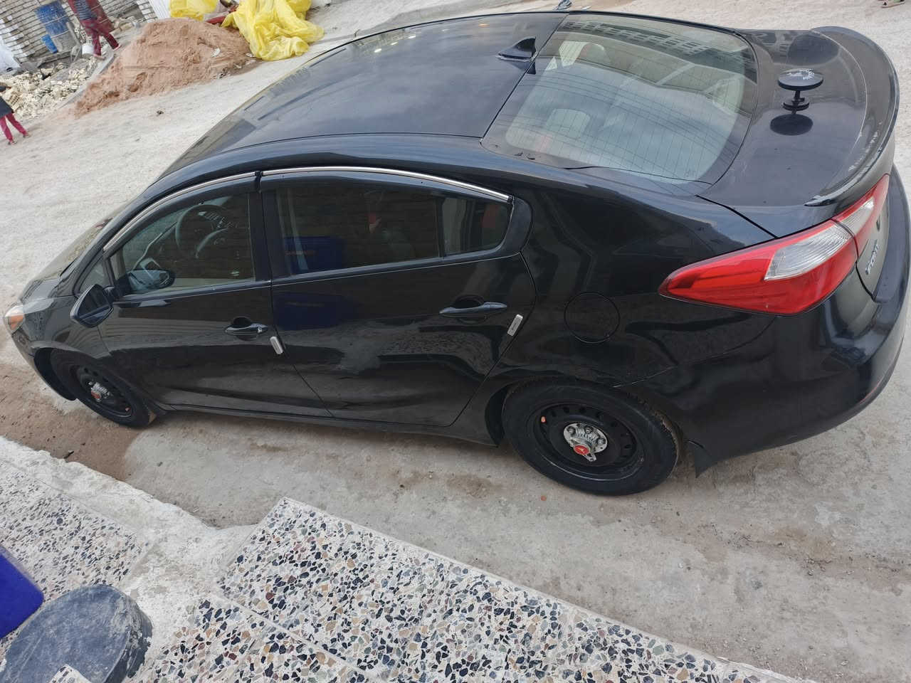 فورتي لبيع موديل 2015 

حادثه بنيد امامي سياره مال جناي 

العلوان بغداد 

الاستفسار 

***********
