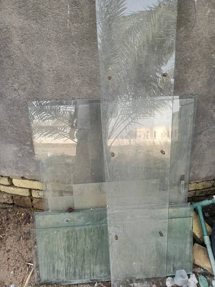 جام خانه الألمنيوم مع زجاج مالته سعر 350 الف وبي مجال الاتصال ع رقم *********** ناصرية, ذي قار
