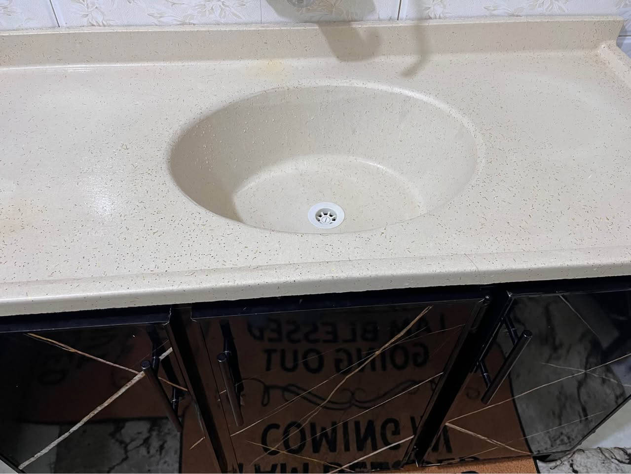 للبيع كاونتر ٣ قطع 
نضيف كلش 
سنك متر ونص مرمر 
وكاونتر وملحق مترونص 
السعر١٩٠ بي مجال مكاني خانقين خناقين, ديالى


**إذا كنت صاحب هذا الإعلان وتريد حذفه لأي سبب، رجاءا أرسل رسالة إلى الدعم الفني**