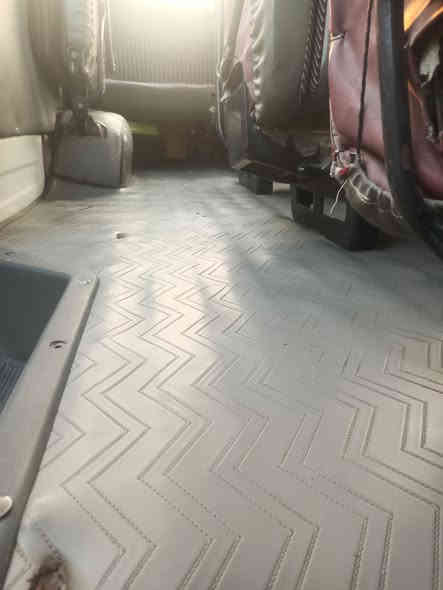 فوتون الوان اخت الزيرو 2015كفاله عامه من كلشي موصليه وضع شركه السياره احلى من الصور مامتواجد على فيس السعر 43,,***********
