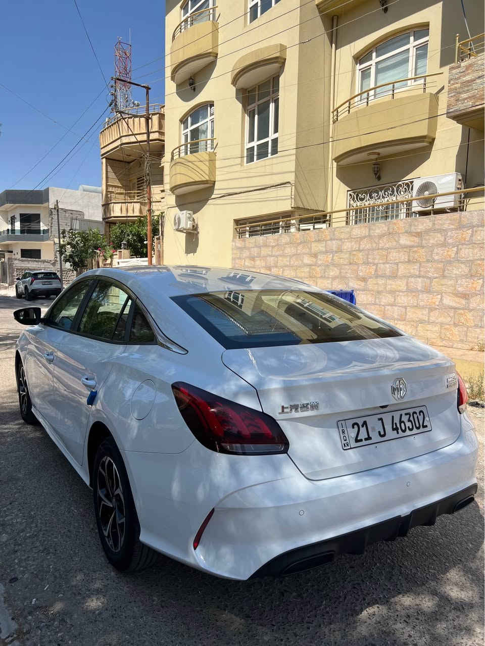 MG GT 2025
بةي دعم بي بوياخ هةيچي نية تةنها دوسةكي توزى قوپاوه
رقةمة بةناوي خومة 
12000km رويشتوه
گيري عاديه 
گيروه مةكينى بةشةرت
سعرى 100$ 
شوين كركوك 
رقم موبايل *********** كركوك, العراق
