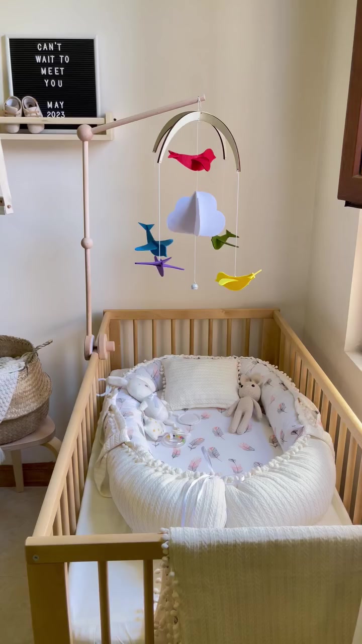 منام طفل للبيع استخدام قليل نظيف جداً وياه مخده وبطانيه وتول  وبيه سحاب ينفتح وينغسل بكل سهوله وينگلب عل وجهين  
سعر الشراء ٦٠ الف سعر البيع ٤٠ الف 
المكان اربيل


**إذا كنت صاحب هذا الإعلان وتريد حذفه لأي سبب، رجاءا أرسل رسالة إلى الدعم الفني**