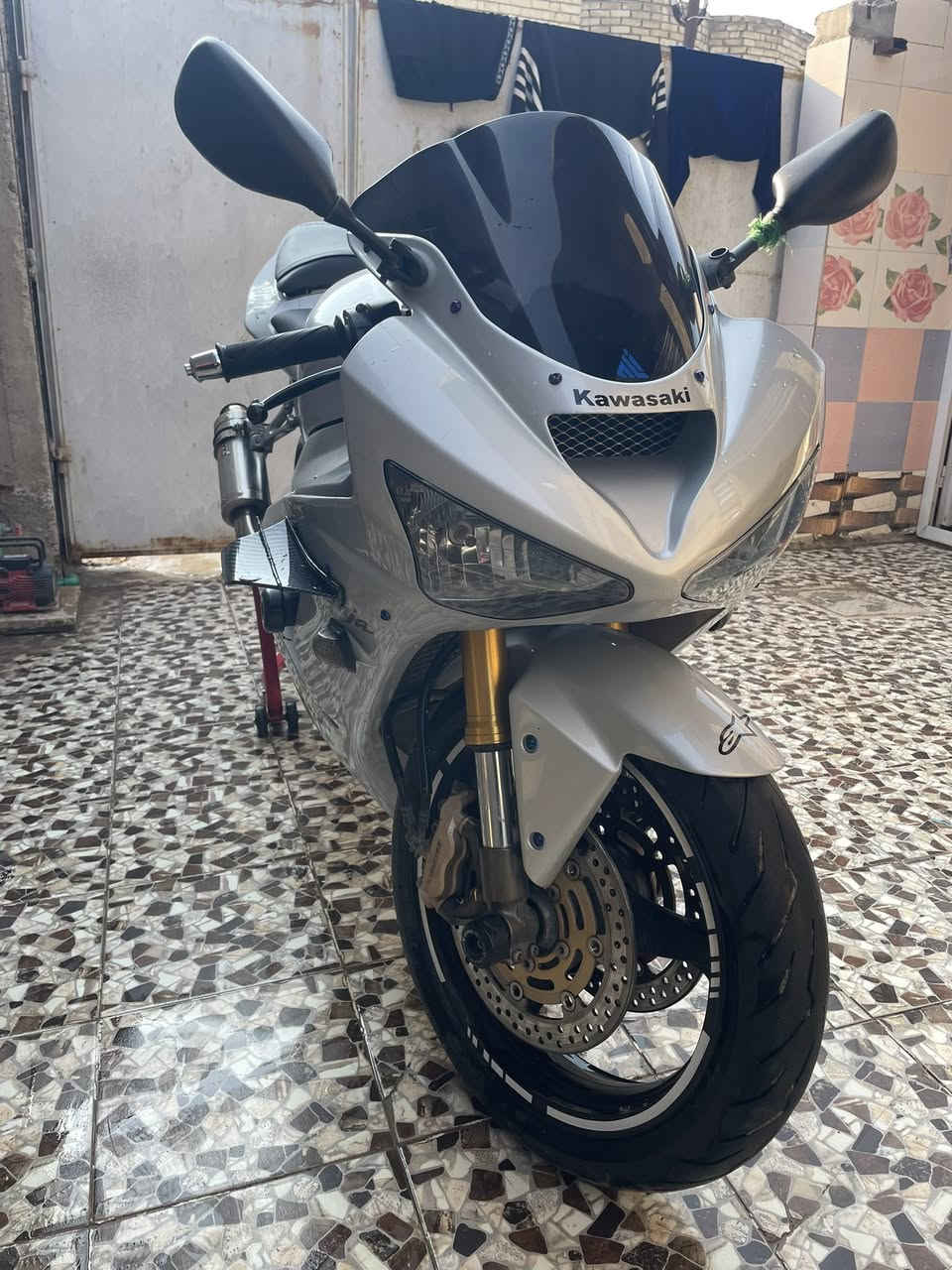 سلام عليكم 
كاوسكي موديل ٢٠٠٤ كفاله عامه
مناقصه أي شي 
مكاني بغداد (***********وبي واتساب )(***********)🩶
