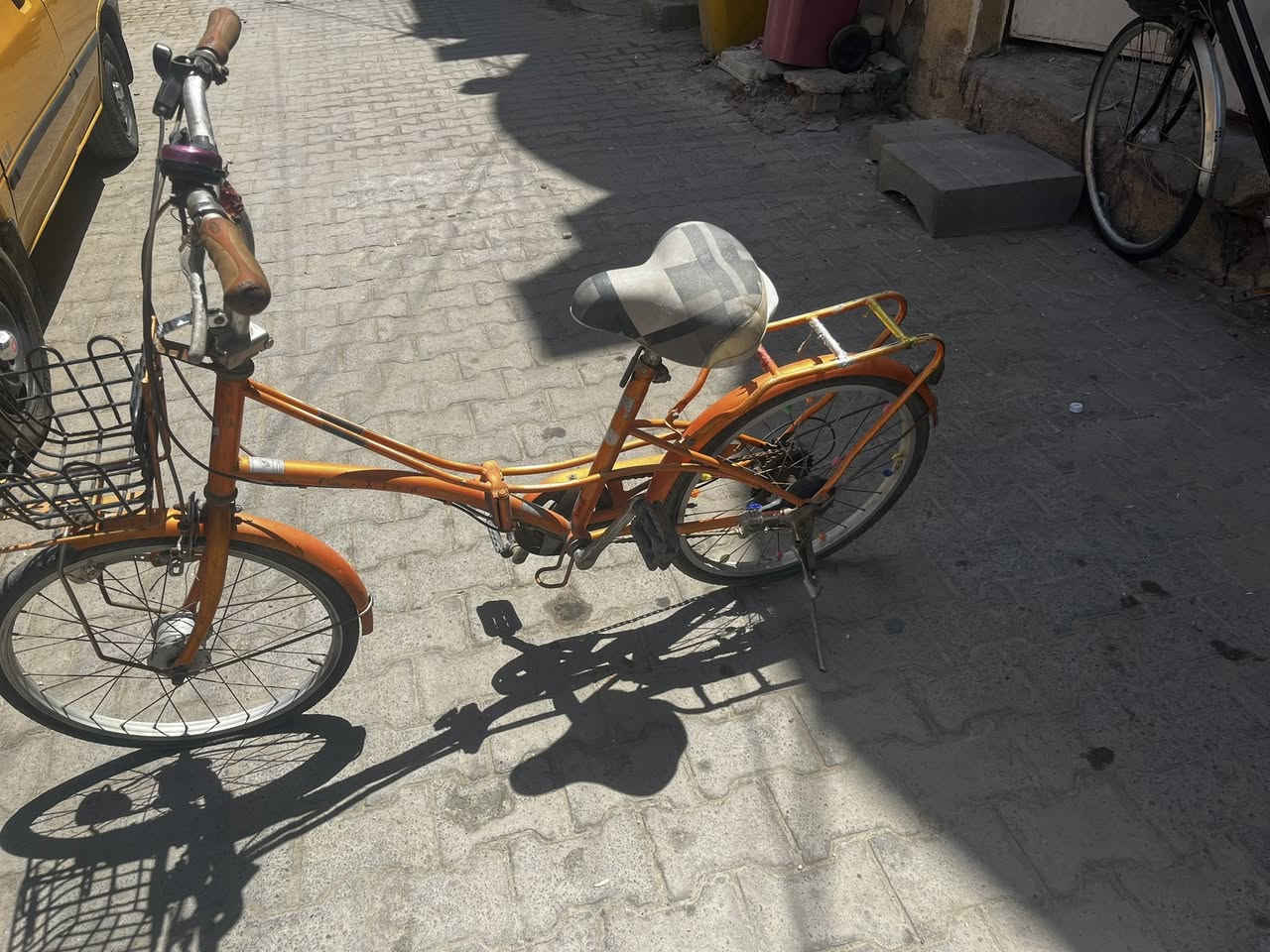 السلام عليكم باسكل للبيع حجم ١٤ينطبك ويصير بصندوك السياره السعر ٦٥وبي مجال المكان البنوك ***********
