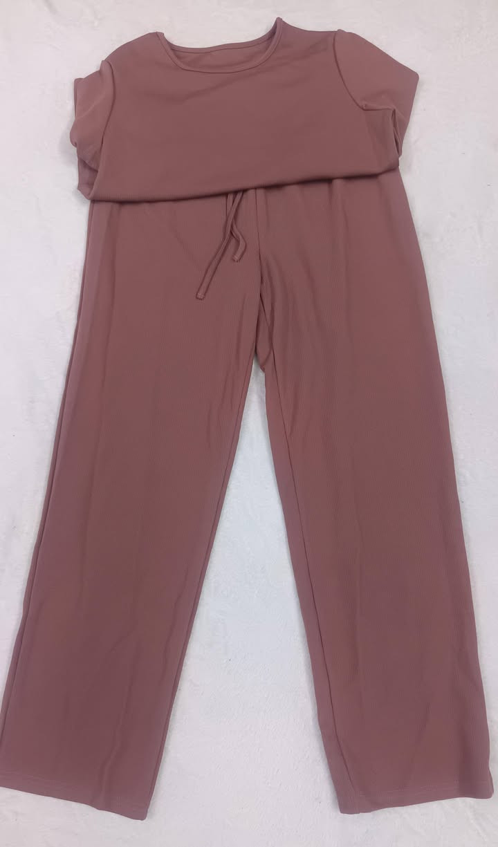 ملابس متنوعة وأسعار مناسبه 🔥 يوجد لدينا توصيل داخل كربلاء ومحافظات
والي تحب تابع قناتي ع تلي راح انزلها بتعليقات


**إذا كنت صاحب هذا الإعلان وتريد حذفه لأي سبب، رجاءا أرسل رسالة إلى الدعم الفني**