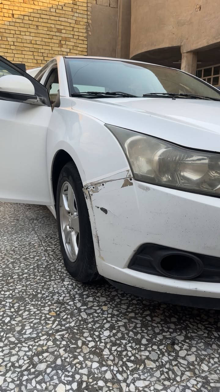 من رخصت الدمن المحترم
السلام عليكم كروز 12 سيارة جديدة وحلوة عله يدي مال جني مكينه 1800 خليجي بدون حادث بيها شخوط موضحه بل سونار ادامه كامة عله السيارة جاهزة من كل النواحي سعرها 75 وبيها مجال الطيبين
*********** واتساب
