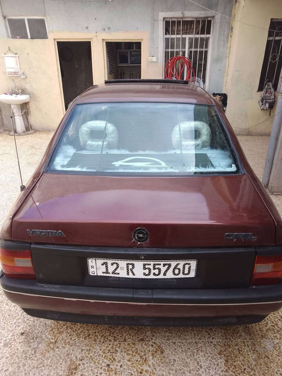 السلام عليكم فكتره للبيع حجم18 موديل 1992 تنته سلايت  رقم نينوه مسطره هزه صارلها سبوع كير ومحرك مال گصه صطاب ABSطخم تواير 4 جدد سنويه 2031 سياره حيل نضيفا 
ضررها مشرحا تكم السعر 35 شراي خابر    ( كابون بيها)  
***********
***********
