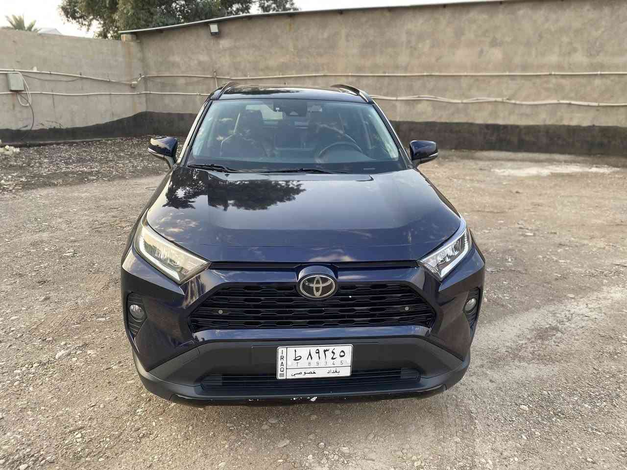 يالله
السلام عليكم 
راف فور  Toyota Rav4 Limited 
موديل 2019
فول مواصفات لمتيد :
رادار امامي + جانبي + خلفي
حساسات امامي + خلفي
فتحه سلايد 
كامره بالمرايا الوسطيه
فول تحكم ستيرن + قيادة ذاتيه وتحديد مسار
كشنات تدفئه + تحكم وخزن
صندوق كهربائي + دوسات جانبية 
باقي مواصفات ال Limited معروفه
الحادث كما موضح بالصور 
شاصي ولغد مكفول 
بدون ايرباك 
السعر 190$ ورقه
مكان السيارة بغداد 
للاستفسار ‭0771 033 9911‬
