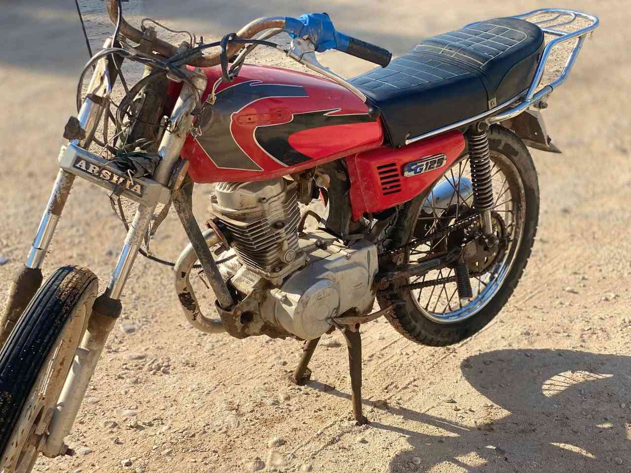 السلام عليكم دراجه ارشا البيع موديل 2020 اوراق اصوليه مكان رفاعي الرقم *********** السعر 400وبيها محال
