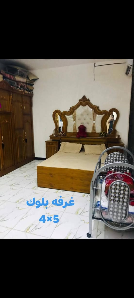 السلام عليكم بيت للبيع مساحته 400متر 200بنأ و200ساحه كدام البيت الواجه10 نزال40 البيت سند25
متوفر جميع الخدمات البيت بي_استقبال_وصاله_ومطبخ_وغرفتين_ومناور2_وحمام_وصحيات_البيت جاهز_وسعره مناسب_الاستفسار علا هاذ الرقم *********** وبي واتس👍
