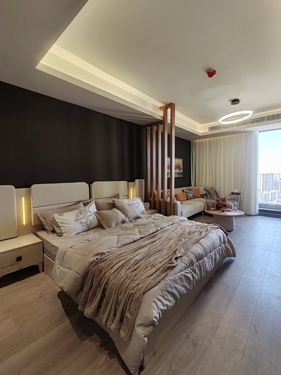 Rent - للایجار - کرێ

Most luxurious project in Erbil is Cavalli Tower:
0+1 Studio 
Fully Furnished 
High Floor 
For rent 
Only for $550 you live in luxury vibe and environment.
For any luxury rental contact Us:
***********

#rentalproperty #rental #leasing #کرێ
