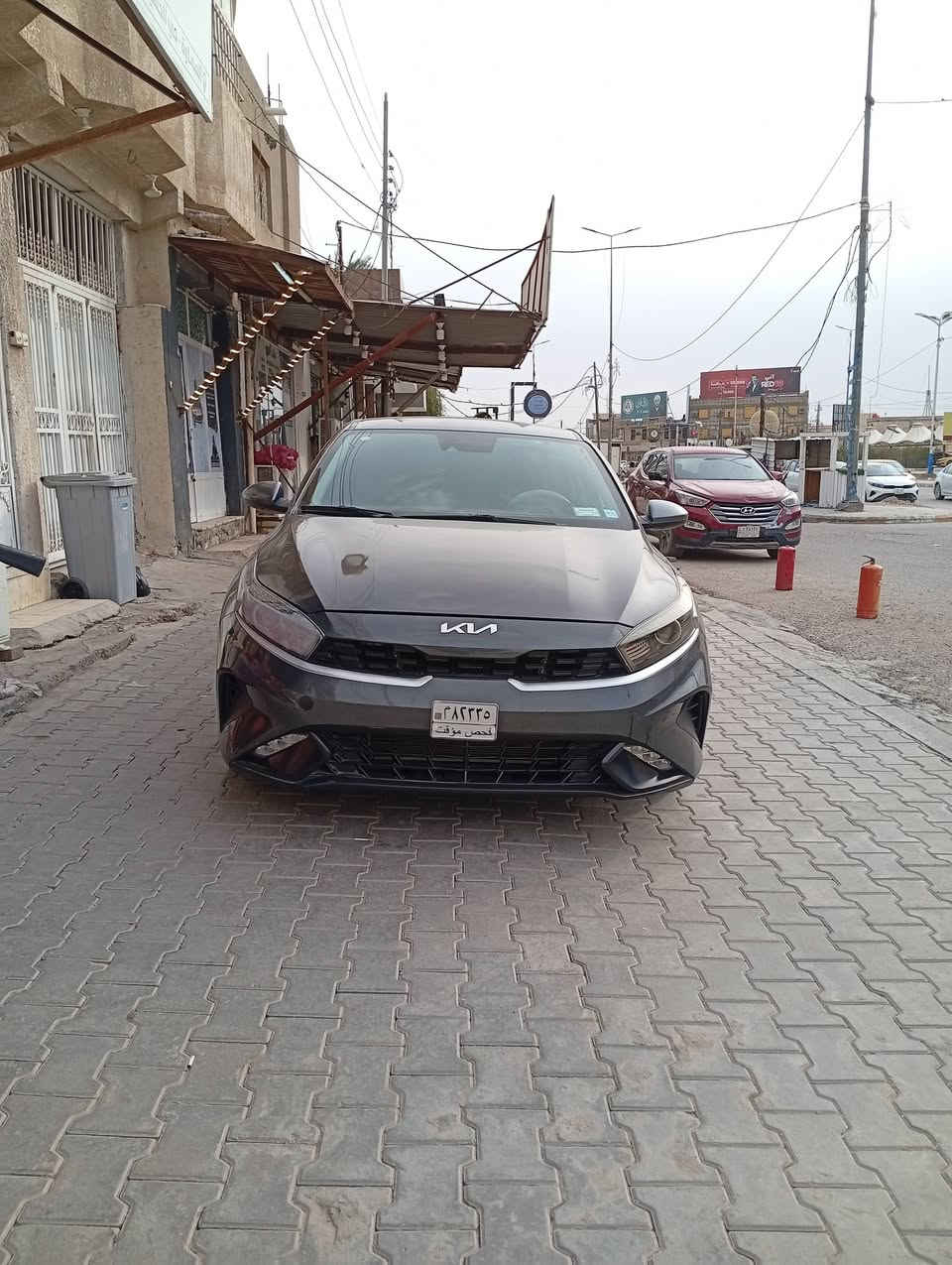 السلام عليكم
كيا فورتي مديل 2023
حادث امبدل بنيد وجنطه وبارد بالجاملغ الامامي بدون ايرباك
مكينه اربعه سلندر 2000 دوش المرغوب 
شاشه الكبيره 
تحكمات استيرن جهتين 
تبريد ثلج 
باقي التفاصيل على هذا ***********

