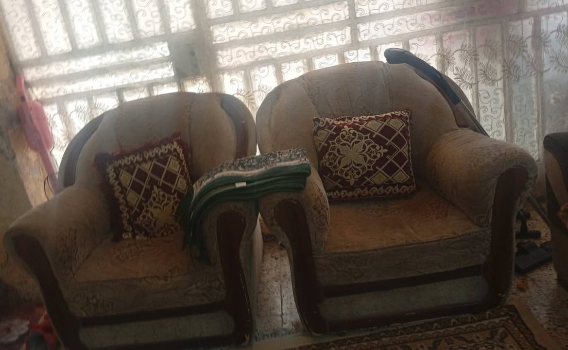 غراض بيت كامل للبيع استفسار اتصل برقم***********
