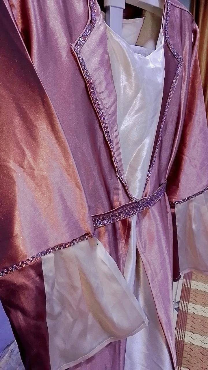 سلام عليكم فساتين للبيع #قياس فري سايز
الابيض ب٢٥
الاسود دراعه قماش كابوي الاصلي ملبوسه ربع ساعه فقط سعره ٣٥
والبينصل والبشت فصال قماش ستن ثقيل الاصلي سعره 30
وبيهم مجال ملبوسات مره وحده


**إذا كنت صاحب هذا الإعلان وتريد حذفه لأي سبب، رجاءا أرسل رسالة إلى الدعم الفني**