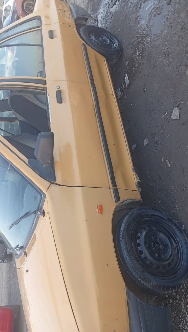 ياالله اللهم صلي على محمد والي بيت محمد سيارة سايبة موديل 12بغداد صدامي سنوية عضم عاج مستمسكات راعيها موجودة ابيع بدون راعي اتكفل عشائر وقانون سعرها ولاحد يعلق بكيفة ميعجبك المنشور اعبر 8ورقات بيها مجال حك جيتك مكينة بيها تبخيركير جديد نضيفة مال على باب الله مال فقير 7ورقات للفقير الي يريد يعيش بيها والله زينة شايلة روحها موتعبانة 
عنواني بغداد مدينة الصدر هاتف *********** مكينة متسمعها ناعمة
