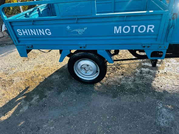 سلام عليكم ستوته للبيع فقط موديل 23 طالعه ب 24  اوراق اصولي معرض السلامي طالعه مامفتوحه بس كلجات مكاني حله محاويل علي بن الحسين سعره 2300 وبيه مجال  ***********
