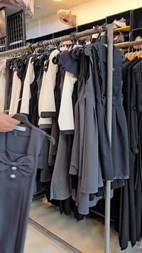 ملابس أطفال • شارع الوكفه • مقابل بريد