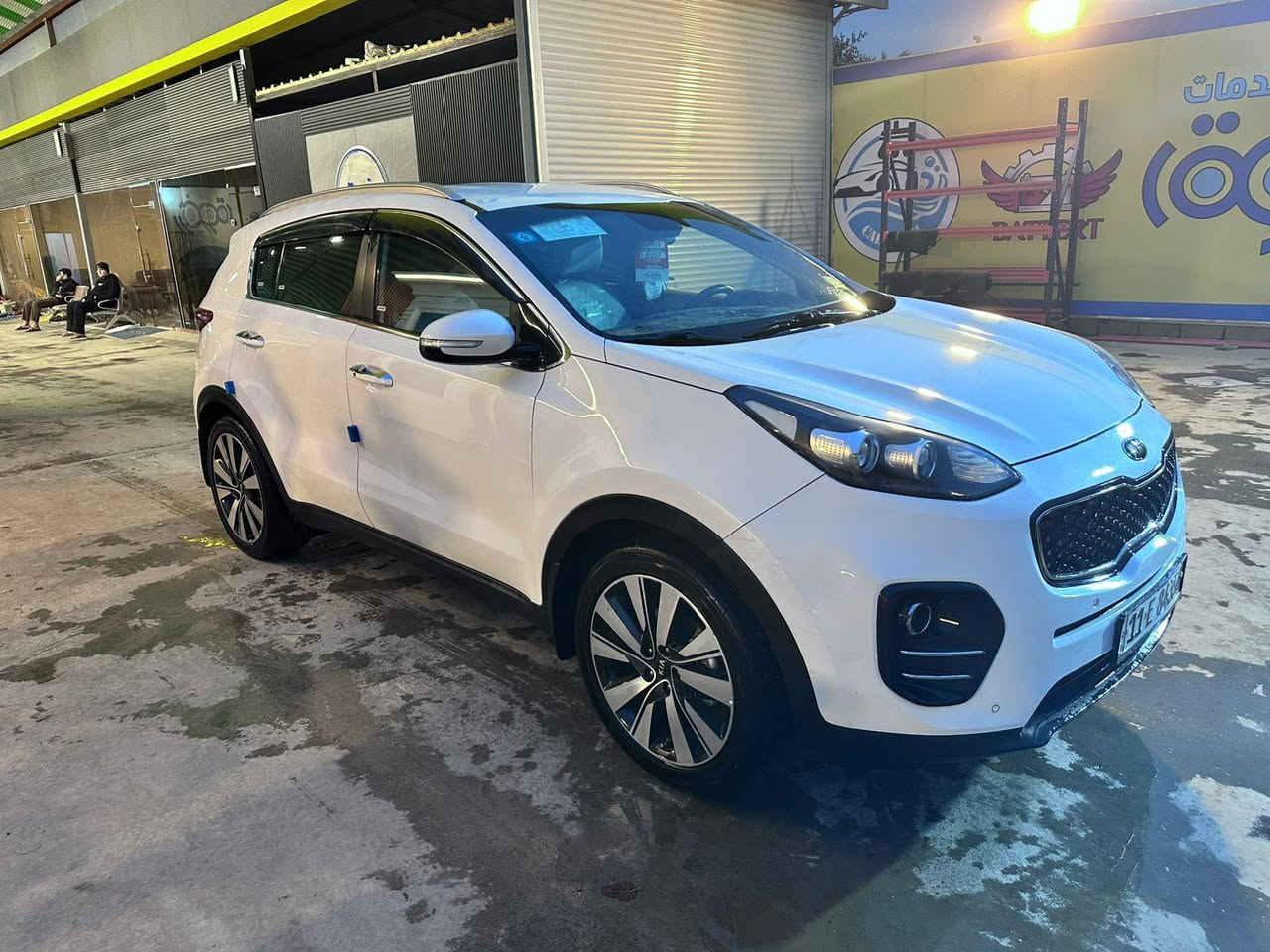 سلام عليكم سبورتج خليجي للبيع سياره مال بيت ونظيفه جدا جدا وسياره مكفوله من اي ظرر من الدعاميه للدعاميه كله شركه محرك كير صدر تبريد سياره متعوب عليه من دوشمه جلد وارظيه والصور تحكم فول ما عدى بانوراما موجود بغداد الدوره رقم *********** سعره 185
