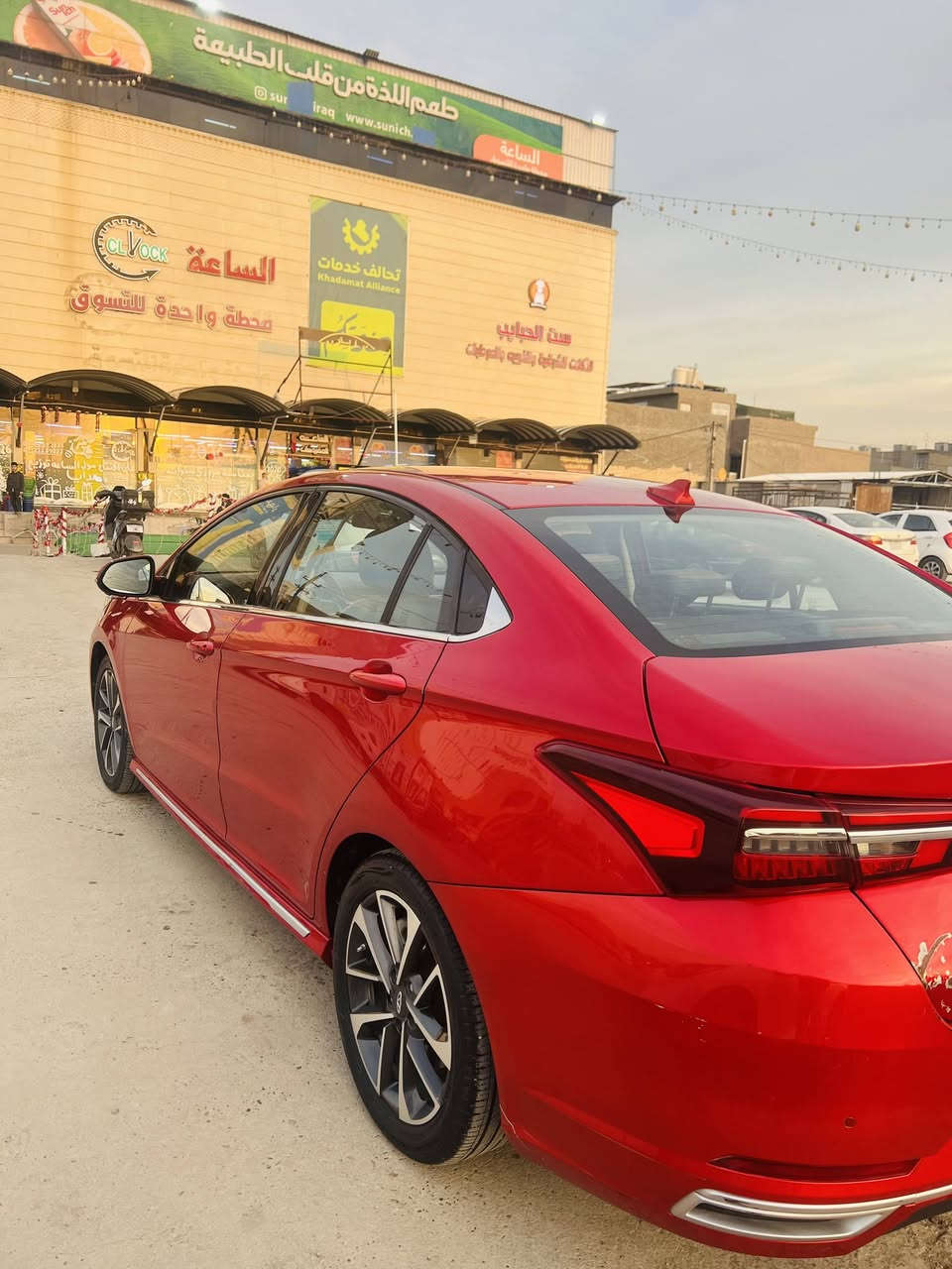 السلام عليكم
شيري اريزو 6 موديل 2022
فول موااصفات 
هاي فئة الفول شباب 
ماشيه 60 الف 
المواصفات : 
حجم المحرك ١٥٠٠ تيربو 
كير اوتو ماتيك ٨ نمر 
فتحه سقف 
٨ ابرباك 
سلايد روف 
حساس خلفي 
لايت ليد 
كشاف ليد 
بك لايت ليد 
ويل ١٧ 
مفتاح التشغيل بصمه 
شاشه كبيرة 
كاميرا دوارة 
٤ كامرات ٣٦٠ درجه 
انارة داخليه ليد 
كشنات جلد 
كروز سرعه 
اوضاع قيادة ٢ نورمل وسبورت 
تبريد لمس 
تشغيل عن بعد 
تبريد قطعتين 
هاند بريك بصمه 
مرايه كهرب
نضام مانع انزلاق 
رقم بغداد بأسمي  
مكاني بغداد 
السعر 110 ورقه 
***********
