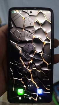 تكنو كمون • شاحن اصلي • ٩٠٪