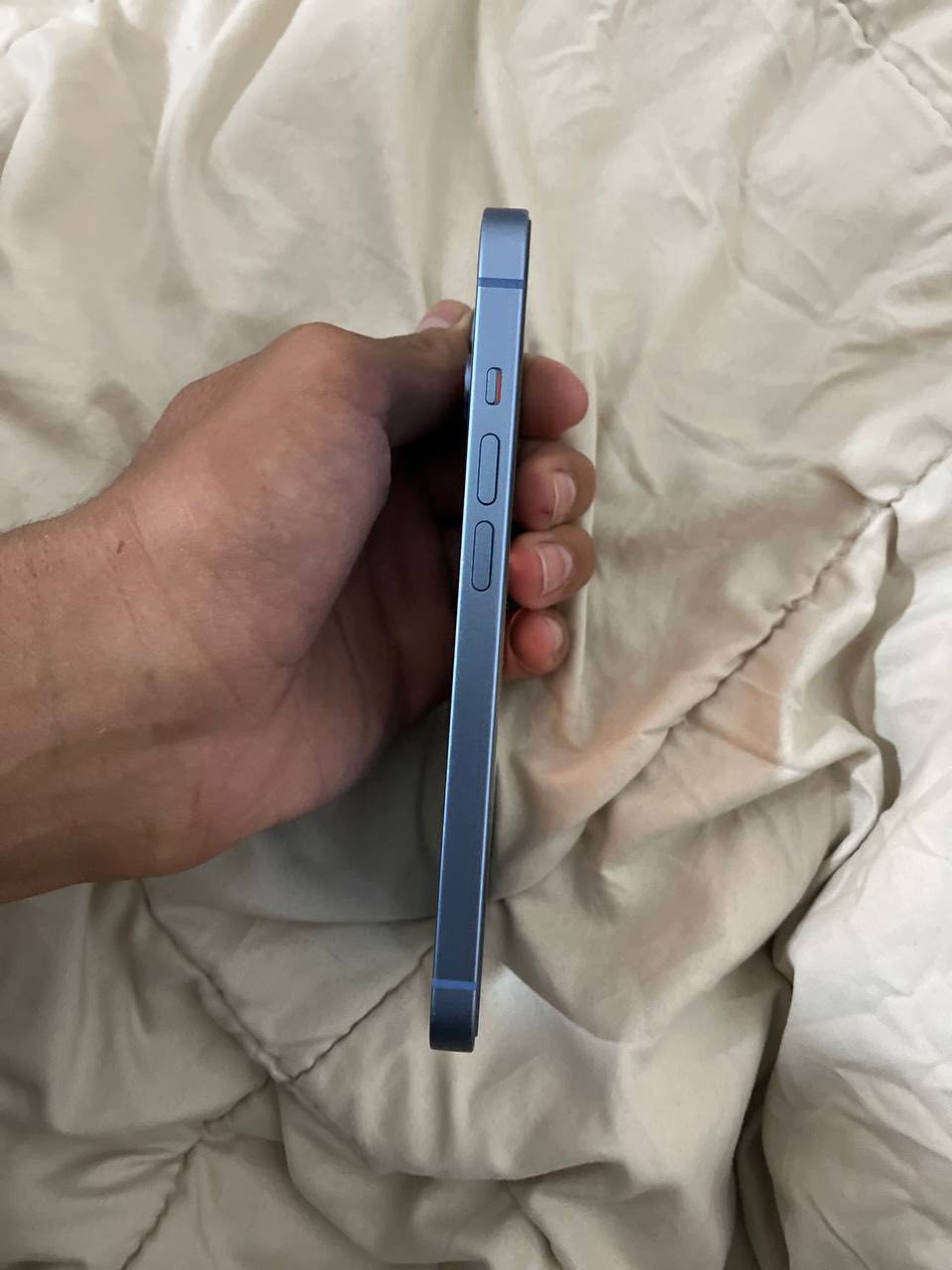 iPhone 14
ذاكرة 128
البطارية 87%
الجهاز نظيف 
سعره 330 وبي مجال بسيط


**إذا كنت صاحب هذا الإعلان وتريد حذفه لأي سبب، رجاءا أرسل رسالة إلى الدعم الفني**