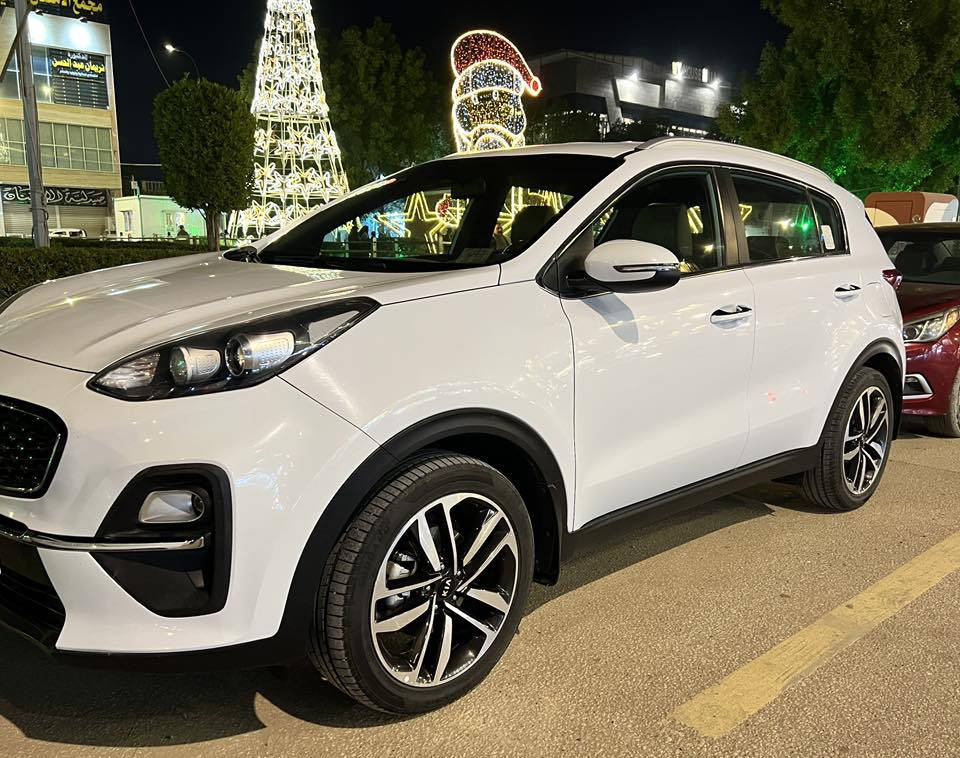 سبورتج 2021 رقم بابل بأسمي بيها شبر صبغ بالدعامية الامامية فقط وبارد بالباب الخلفية جدا قليل ومصلح درجة اولى والباقي مكفول سعرها 205 .. موجودة بالحلة ***********
