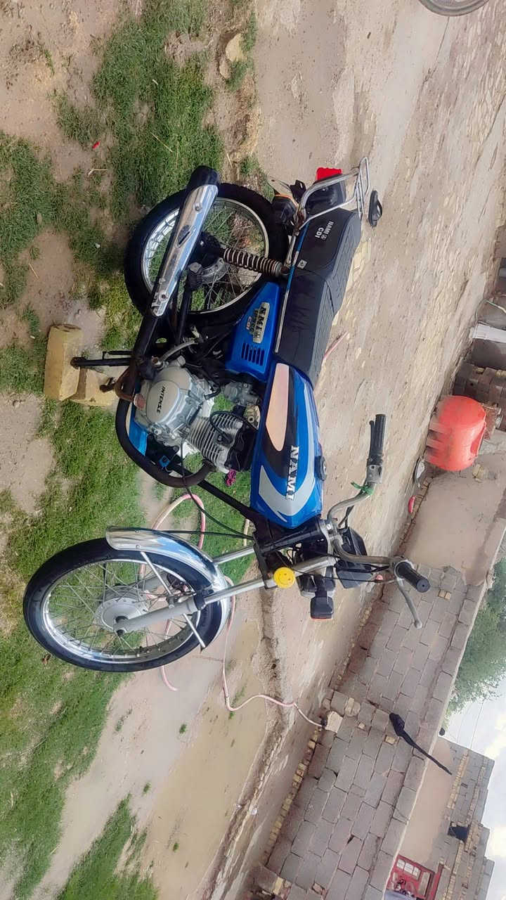 مراوس بدراجه فورزه نضيفه


**إذا كنت صاحب هذا الإعلان وتريد حذفه لأي سبب، رجاءا أرسل رسالة إلى الدعم الفني**