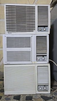 مكيفات البيع نضافه 90 شرط الشغل ب 225 وبيهن مجال شي بسيط استفسار 07721...