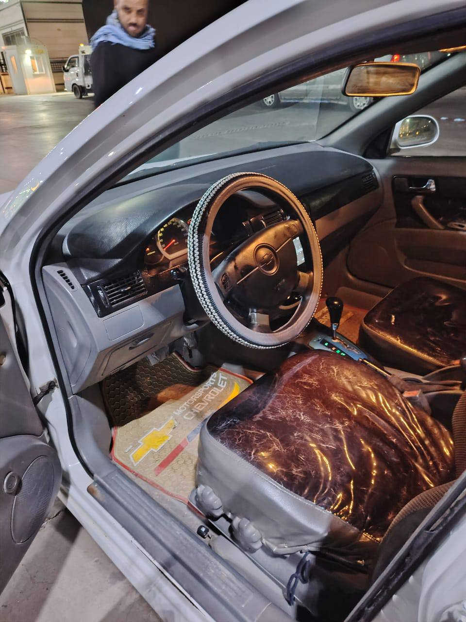 سلام عليك سياره وبتره البيع موديل 11 خليجي كير #
وتماتيك مكينه وكير وحداديه وتبريد مكفولات سياره مكفوله من ضربه وتبديل وصبغ سنويه بل 25 مشروع وطني مداور ثاني يوم  السعر 63 وبيه مجال حك جيه  العنون ميسان قلعه صالح  ***********
