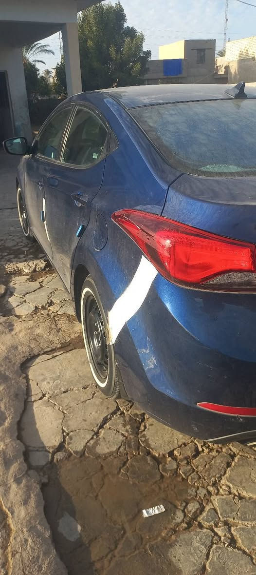 سلام عليكم شباب النتره للبيع خصوصي موديل 2015وارد امريكي حادث جاملغ أمامي بدون دواخل وبدوان ايرباك كير atمحرك 1800دوش صدر أمامي خلفي جديد بسمي تحويل ثاني يوم نص فول تحكم ستيرن جها وحده مانع انزلاق نضام ايكو نضام قياده ذاتيه قفل سرعه  للإستفسار اكثر اتصل *********** العنوان بغداد المدائن
