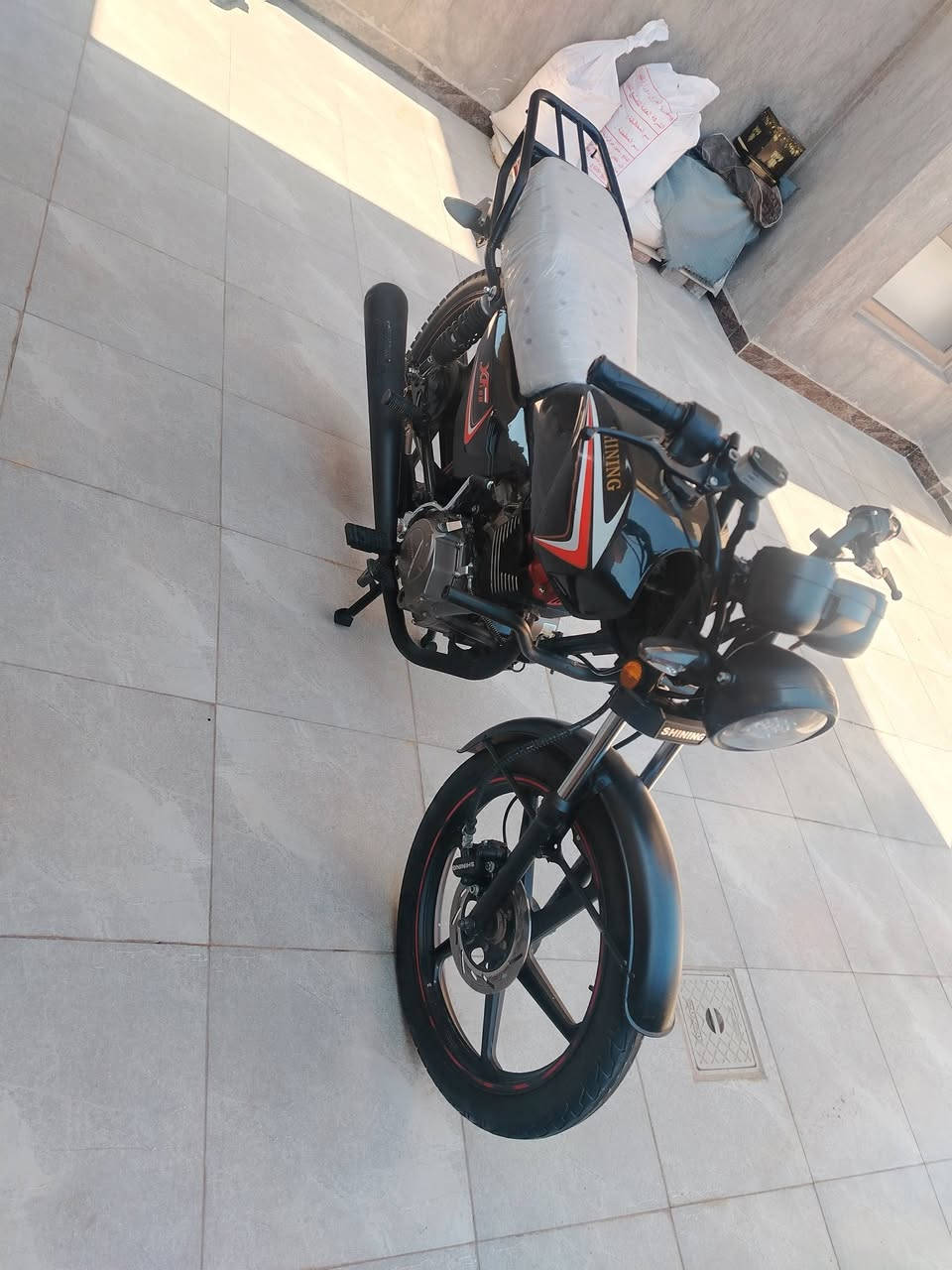 شاينك موديل 25 اوراق كامله السعر 750 او بيه مجال قليل مكاني بابل ***********
