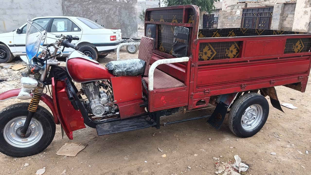 السلام عليكم ستوته سلطان موديل 2018 أوراق كامله دبلات شغلات كهربائيات شغاله بدي  مغلف تواير انضاف شواصي تخبل مال شغل السعر مليون وميه وبيها مجال حك الجيه العنوان بغداد السياحي مقابل حسينيه المعامل متواجد واتساب وهاذه رقمي ***********
