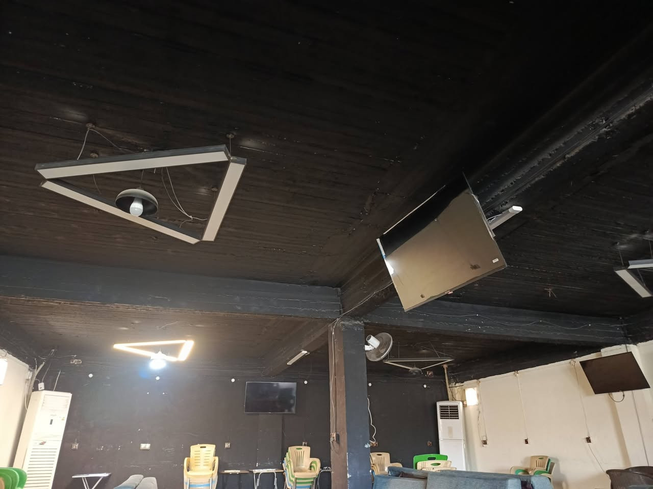 كادر ديكور جبس بورد واصباغ
� صباغة المنازل | لمسة فنية لجدران بيتك
نحو بيت أجمل وأنيق ✨
🔹 صبغ داخلي وخارجي
🔹الخفاء و صبغ     سيراميك بدون تفليش
🔹 صبغ جدران
🔹 تصليح وتعديل الصبغ القديم
🔹استخدام أفضل المواد وبأحدث الطرق
🔹 دقة بالمواعيد – نظافة بالعمل – أسعار مناسبة
📍 نجيك وين ما تكون داخل
📞 للحجز أو الاستفسار***********
واتساب
جرب شغلنا، وشوف الفرق بعينك ✅
#صباغة_المنازل #صبغ #ترتيب_بيتك #خدمة_منزلية
