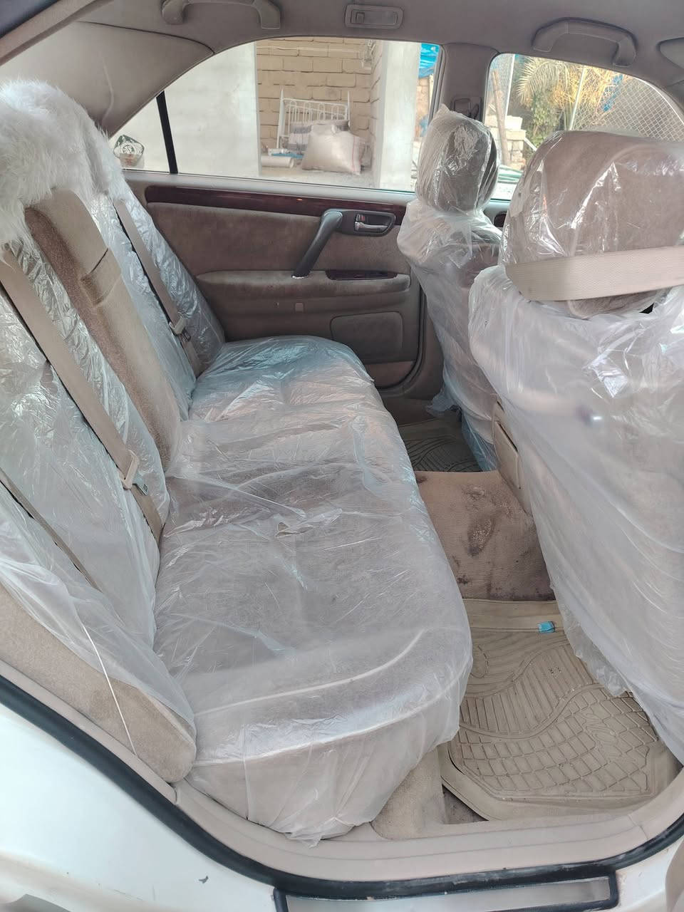 سلام عليكم ملكه ادوات كص محرك D. 4كير ومحرك شرط صدر جديد تخم تاير جديد كهربائيات كلها شغاله تبريد ثلج تدفئة نار سياره جديده بمعنه لكلمه سعر 35مكاني بيجي ***********
