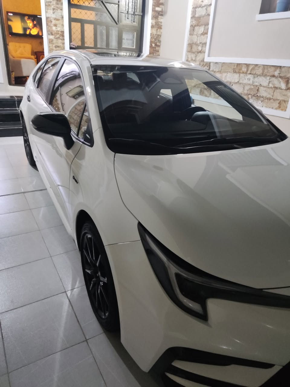 ✨🚘 السلام عليكم تويوتا كورولا سبورت 2025 – فئة البلاك إدشن البلادي الأصلي! 🚘✨ماشي14الف

⚡ مواصفات خيالية بانتظارك: ⚡
☀️ فتحة سقف سلايد
🔑 بصمة + دخول ذكي
♨️ مقاعد جلد أصلي + مقعد كهربائي+داخل احمر 
🧠 رادار + تحديد مسار + قيادة شبه ذاتية
✨ هاند بريك كهربائي + لايت زينون فاخر
⚫ جناح أسود + مرايا سودة + شعارات سوداء
🖤 ويل كب أسود + علامة خلفية سوداء أنيقة
📸 شاشة وسطية متطورة + كاميرا دوارة + عداد ديجيتال كامل
⚙️ تحكم مقود جانبين + درايف مود + أوتو هولد
🛡️ فل سيستم إيرباك + مانع تصادم 
💵 السعر 25مليون ونص وبيه مجال للشراي 

تليفون ***********
