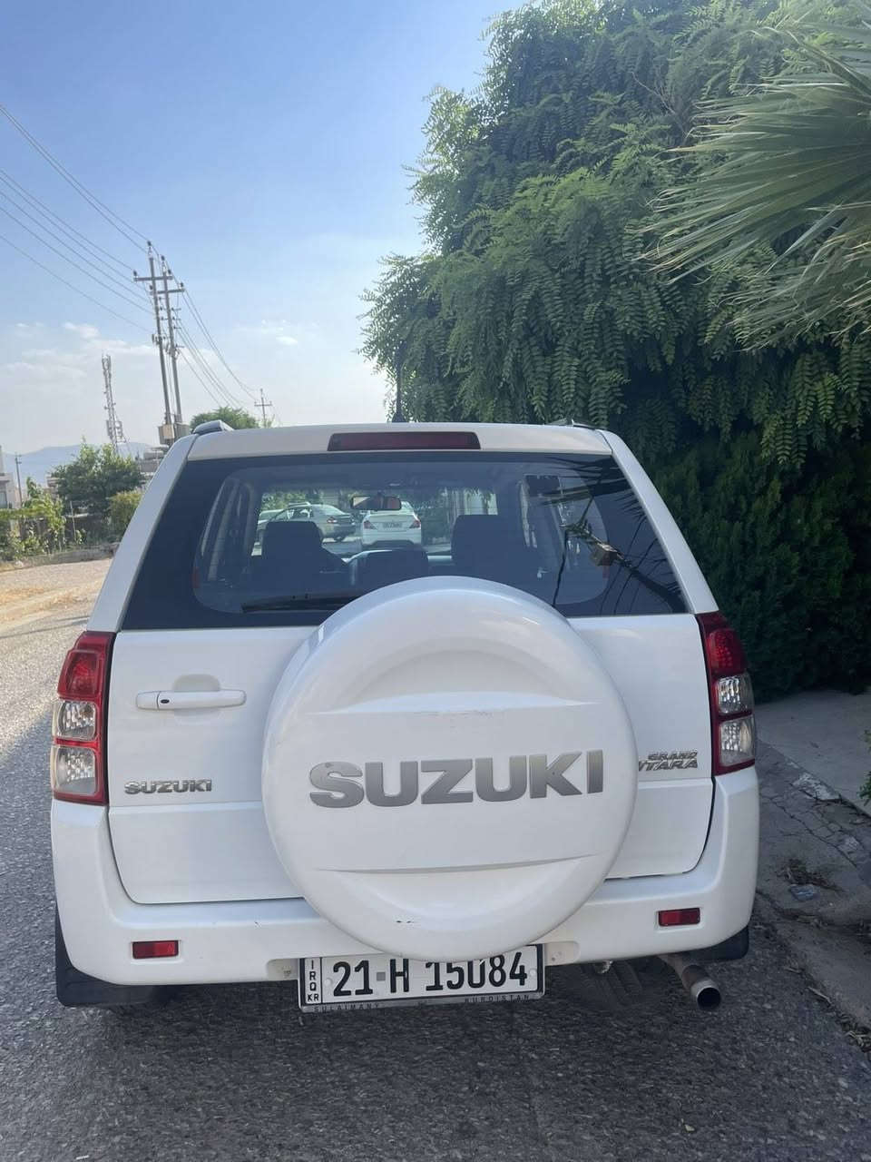 سازۆکی مۆدێل 2014 بێ بۆیاخ گێڕ ئۆتۆماتیک دەبل ئەکسل تەبرید ساردوو ویل کەپ 4تایەی تازەیە لە ژێر دایە رەقەم سلێمانی رەقەم تازەیە سەنەوی تازەیە بەناوی خۆمانەوەیە سەیارە مالی دۆستە تەقەورەقەی نیە گێروو مەکینەو تەبرید بەشەرت تەحویل خرامە بەشەرت سعری 86 گەلا و معامەلەیەکی برایانە شوێن سلێمانی ژ.م ***********
