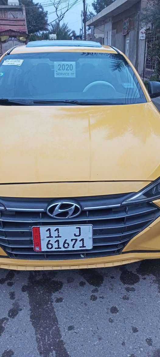 السلام عليكم 
النترا موديل 2020
مكينه 2000
كير AT
فول بصمه فتحه شاشه كامره 
اشاير بل مري
حادثها باب مبدل فقط
بسمي سنويه وهيئة مصفره 
جاهزه 
العنوان بغداد السعر 125
***********
