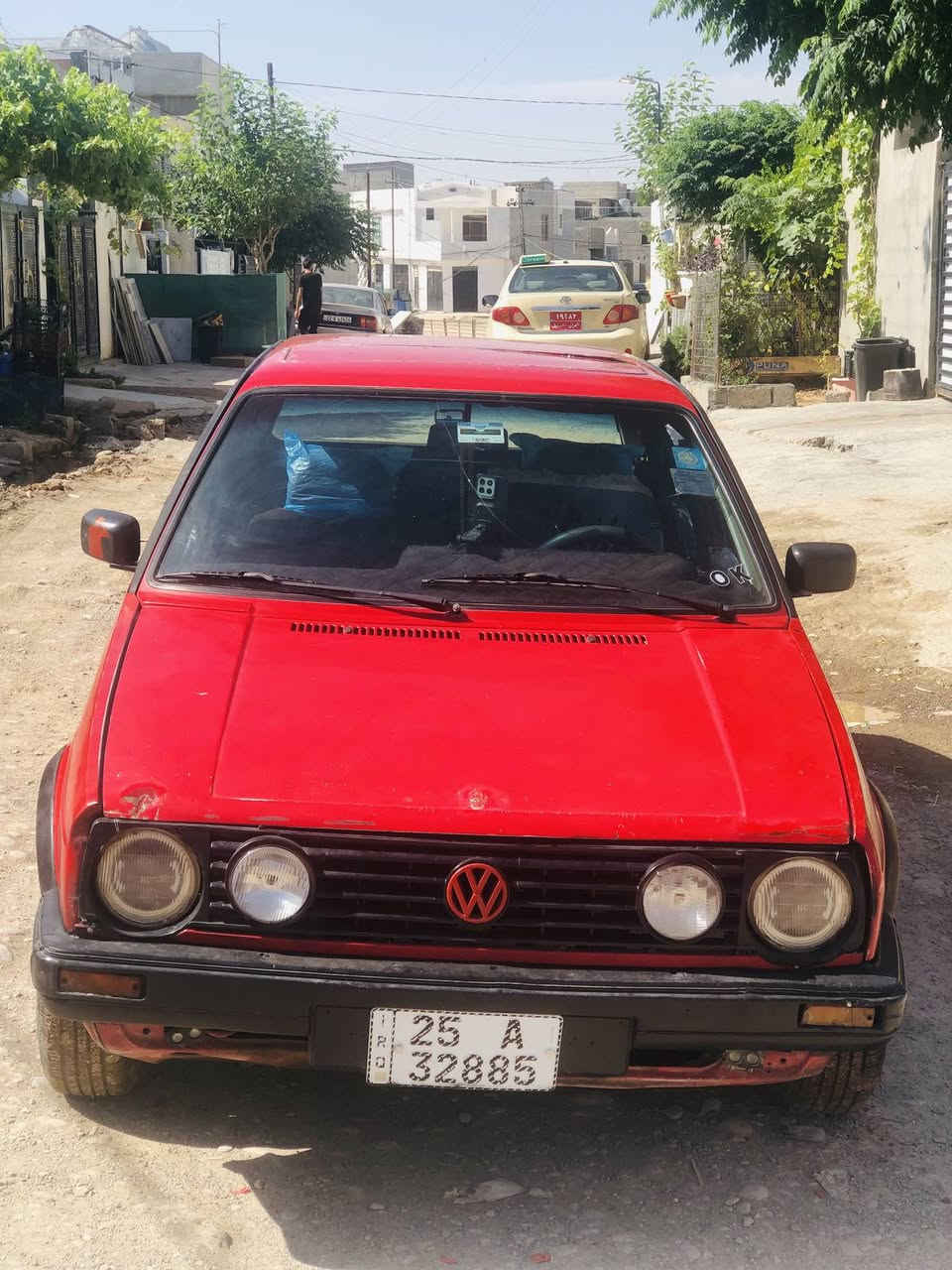 سەرەتا بەناوی خوای گەورە گۆڵف فۆکس واگن مۆدیل 1989مەیکنە 18 پاوەرە سەنەوی  نویە هەتا 2031 تازەیە بەناوی خۆمە رەقەمو شتی تازە نوی کرایتەوە هەیکەل و داخیلی خاوین و پاک ماوەتەوە چوار تایەی نوی لەسەرە دەفتەر بەنزینیشی هەیە (شوین هەولیر) ژ.م*********** أربيل, العراق
