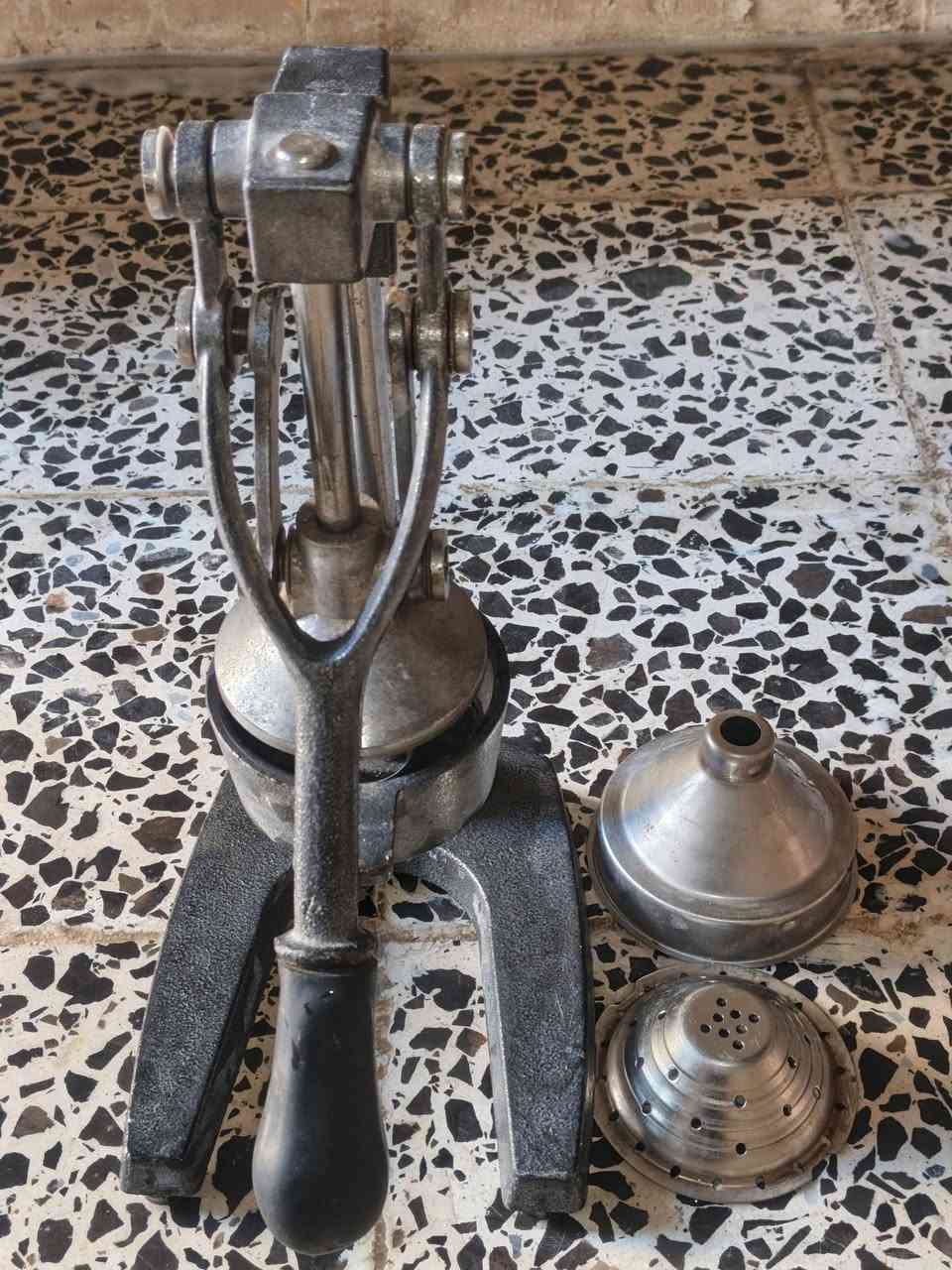 عصاره عصير طبيعي +اناره حجم كبير +مزهريه شمع كلمن وسعره اليريد يتفضل خاص توصيل ماعندي مكاني بغداد معامل الحسينيه


**إذا كنت صاحب هذا الإعلان وتريد حذفه لأي سبب، رجاءا أرسل رسالة إلى الدعم الفني**