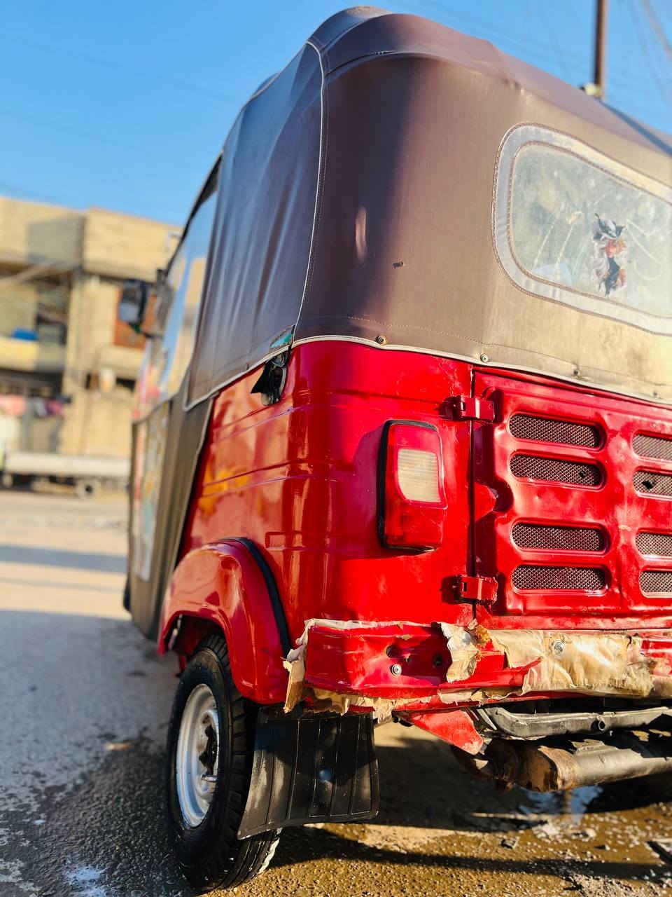 تكتك للبيع موديل ٢٠١٨
رقم وسنويه بغداد تحويل ثاني يوم 

بغداد الضباط  
***********

كفاله عامه جميع شي مبدل جديد 

٤٧٠٠ وبيه مجال
