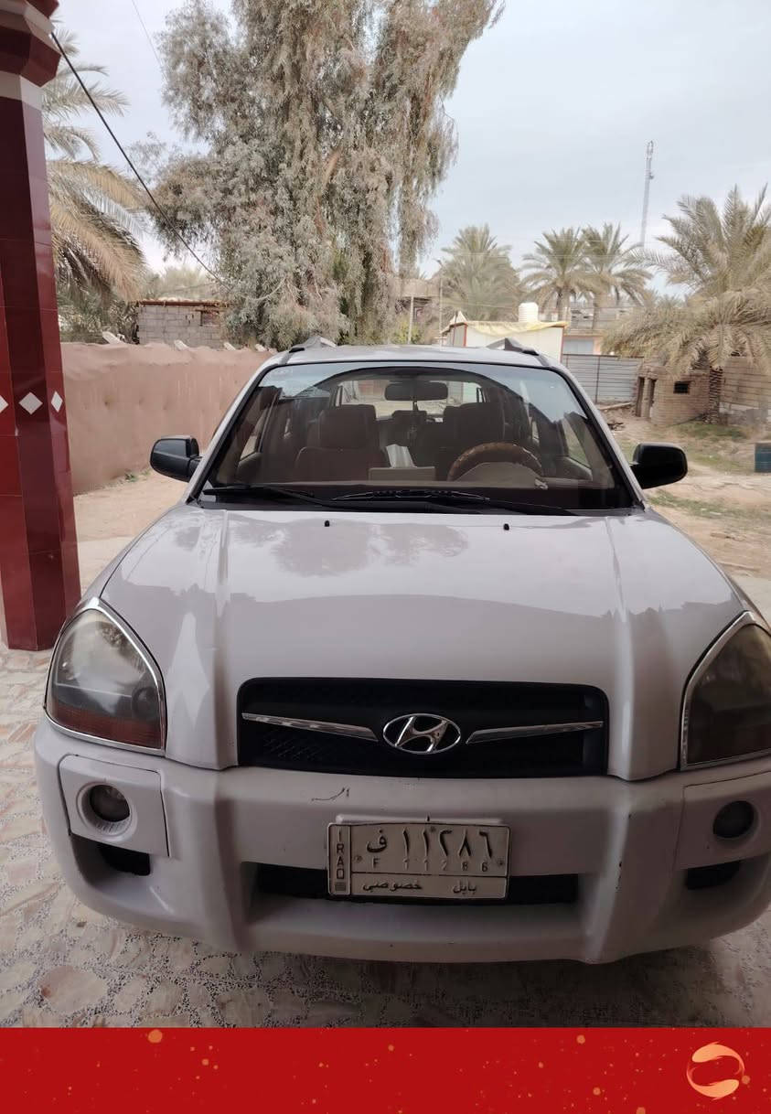 توسان 2010 مكفوله محرك كير مكفول لاضبغ ولاتبديل كفاله عامه ماشيه 200 الف تبريد تدفئه فول 
***********
