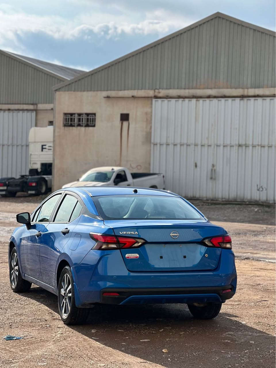 نيسان فيرسه موديل ٢٤ سعرها ١٠٨ ورقه جملخ سبخ ربع باب مواصفات ويل كب شاشه رقم شانصي موجود واتساب *********** زين ٠٨٧٢٤٤٨٤٥٤٣ دهوك, العراق
