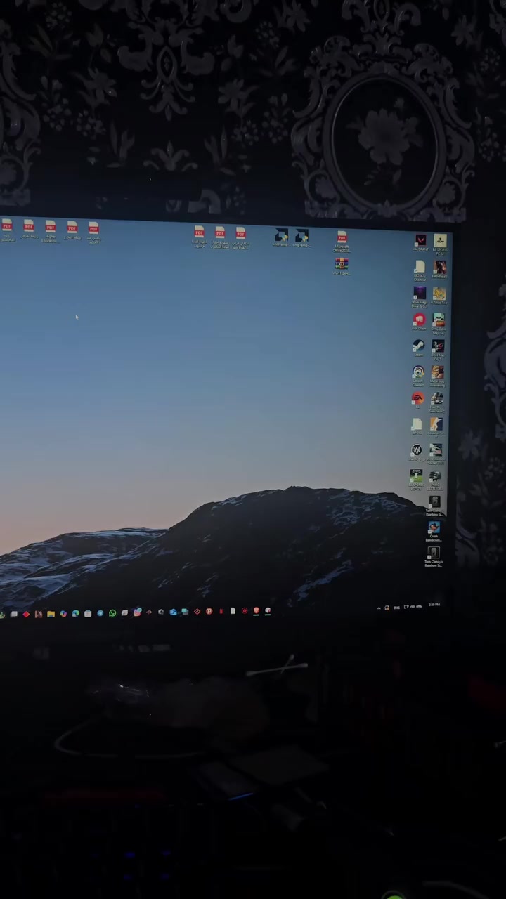 تجميعة للبيع
السلام عليكم
الاسعار؛
كيس ,2,150,000
كيس +شاشة 2,425,000
كامله مكمله 2,700,000

CPU : Ryzen 5 7600x
Cpu cooler deep cool 360ml
M.B: Asustuf x670e wifi ddr5
Gpu :Asustuf rx7800xt 16gb 
Ram: teamgroup 32gb ddr5 6000mhz timing 30

Case: Asustuf g502 
PSU: GIGABYTE 1000W
FANS : N12 ARGB 10FANS
..24PIN AND GPU CABLES ARGB ASIAHORSE
..M.2 SAMSUNG 970 EVO 1TB
..M.2 TEAM GROUP  1TB AND 500GB
...
شاشة 
GIGAbyte 27 rev0.1 170hz 1ms
...
Keyboard hp omen sequencer 
الكيبورد ردت انظفه مره وفتحت براغيه وبقن ٢ جوه الليبلات مادري بيهن بعدين ياله لكيتهن وشخطته من السطح السفلي يعني مو فد شي ...
...
ماوس evga x17 واير وواير ليس
..
ماوس باد حجم ٩٠
...
مايك من فانتك وسماعة كورسير الييت واير
...
السعر اللي تفيده نتراهم ان شاء الله بدون كسران


**إذا كنت صاحب هذا الإعلان وتريد حذفه لأي سبب، رجاءا أرسل رسالة إلى الدعم الفني**