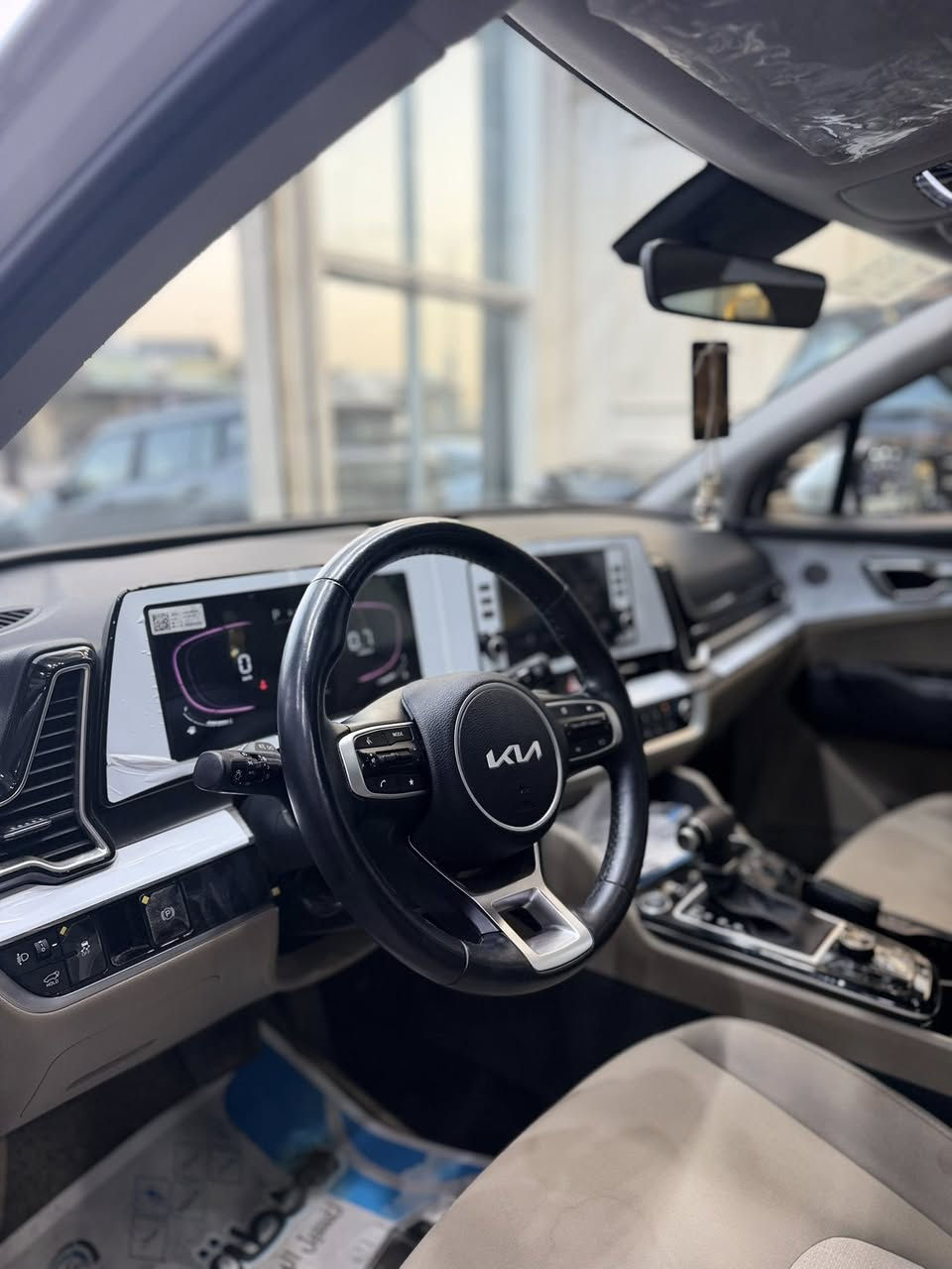 كيا سبورتج 2024
بلاك بيانو 
فول مواصفات 
بانوراما
تدفئة مقاعد وستيرن 
كراسي كهرباء
جنطة كهرباء
بصمة 
ماشية 16 الف كيلو
كفالة عامة 
بدون صبغ وبدون بارد 
ضمان الدولية 
السعر 23,900 وبيهة مجال كلش بسيط
مكان السيارة بغداد الكاظمية جكوك 
***********
